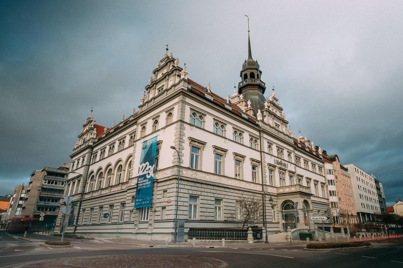 Guest House Pri Gondoli Maribor Exteriör bild