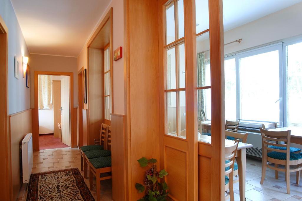 Guest House Pri Gondoli Maribor Exteriör bild