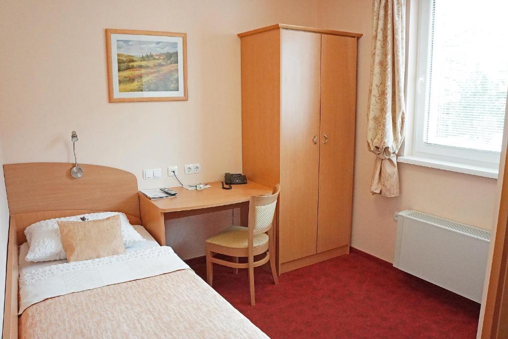 Guest House Pri Gondoli Maribor Rum bild